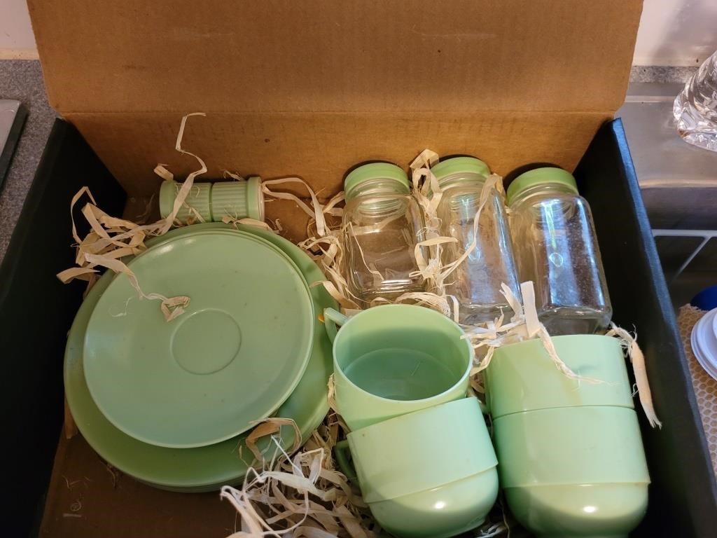 Vintage England Child's Plastic Dish Set