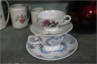 DECORATIVE CUPS & SAUCERS