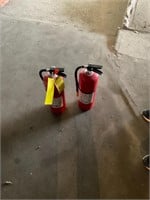 2 fire extinguisher,