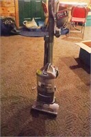 Sharp Upright Vacuum