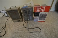 2 PORTABLE HEATERS