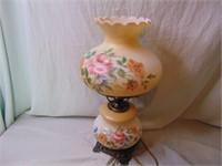 Electirc Hurricane Lamp with Shade and Chimney