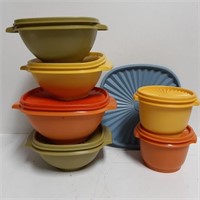 Misc Tupperware Dishes And Lids