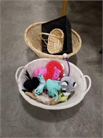 Basket lot and toys