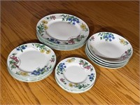 Majesticware by Oneida Floral Plates