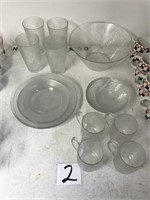 Coca-Cola Frosted Dish Set, Serves (4)