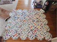 Vintage Double Wedding Ring Quilt