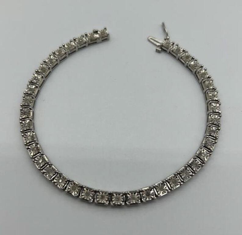 1/2ct diamond tennis bracket on 925 silver