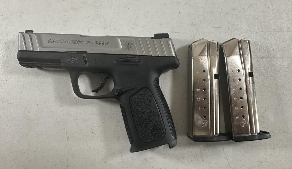SMITH & WESSON SD9 VE 9MM PISTOL - WITH EXTRA