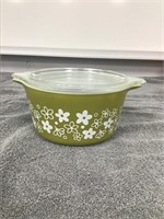 Pyrex Spring Blossom  473  w/ Lid  1972-1978