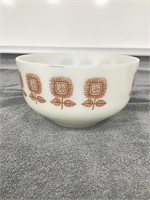 Federal Glass Bowl   2 1/2 Qt.