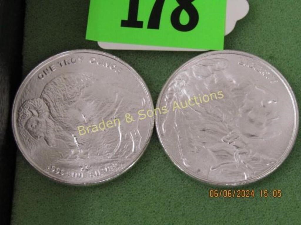GROUP OF 2 ONE OZ SILVER ROUNDS
