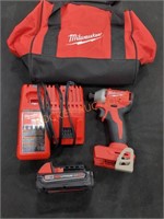 Milwaukee M18 Compact 1/4" Hex Impact Driver Kit