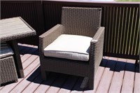 Patio side chair