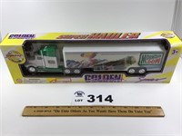 GOLDEN DIE CAST SUPER HAULER