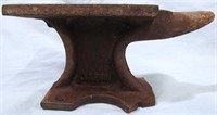 ANTIQUE SMALL SALESMAN SAMPLE ANVIL