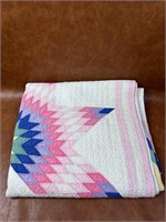 Beautiful Vintage Handmade Quilt