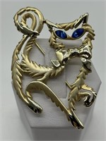 Vintage Gold Tone Sassy Cat Figural Brooch