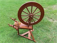 Handmade Cherry Spinning Wheel 19x30x38