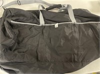 SIZE XL AMAZONBASICS DUFFEL BAG