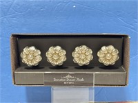 Set of 4 Decorative Drawer Knobs