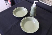 2 Longaberger bowls & a soap dispenser