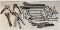 Wrenches, Punch, Pliers, Scraper