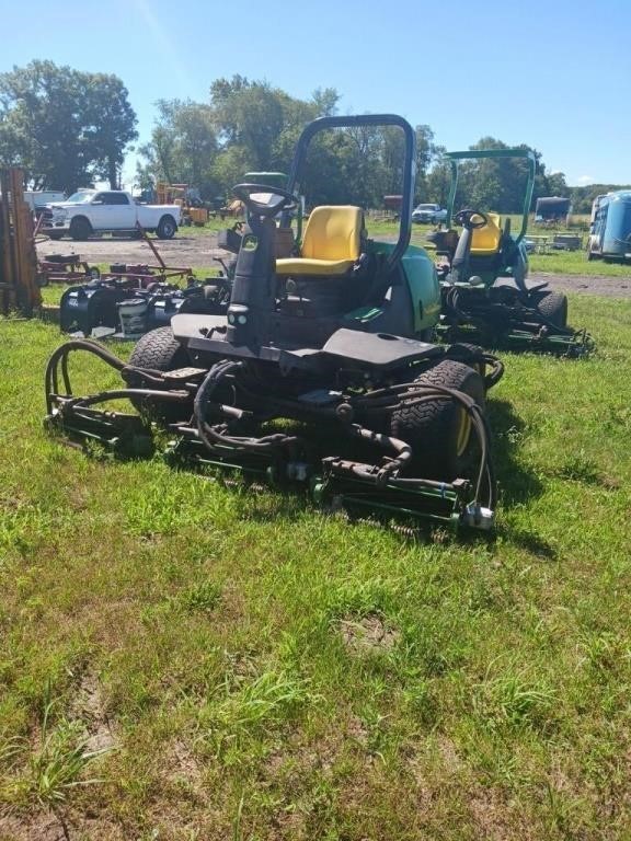 JOHN DEERE  GREENS MOWER