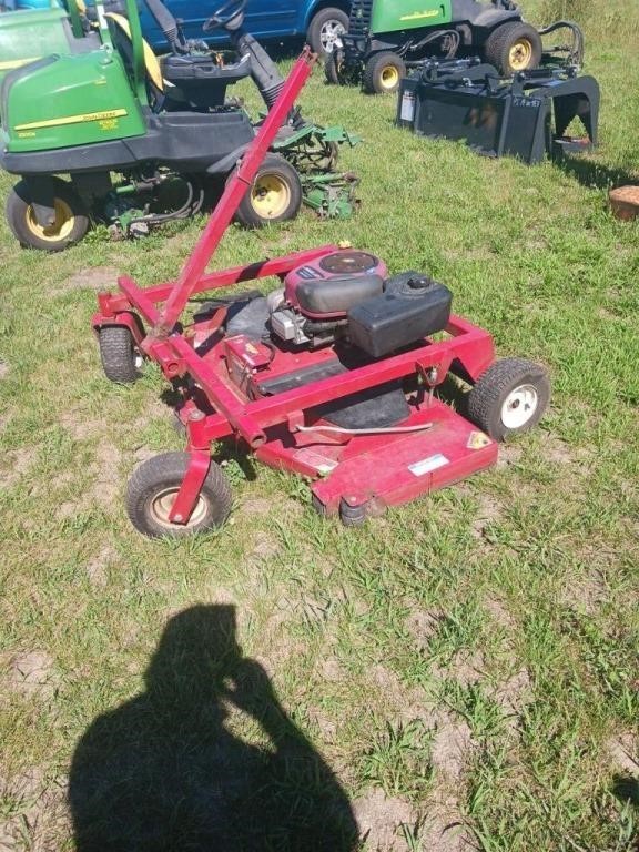 60INCUT SWISHER PULL TYPE 16.5 OHV MOWER