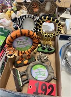 Zoo animal picture frames