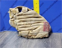 Rawlings Ball Glove