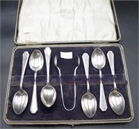Cased set six George V sterling silver teaspoons