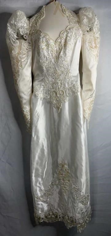 VTG Wedding Dress San-Martin International Bridals