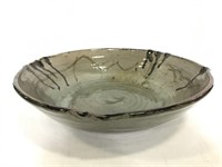 Large pottery decorative bowl