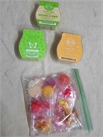 3 full set of Scentsy bars add bag of wax melts