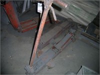 2 hyd floor jacks