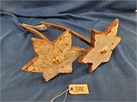 (2) 6-Pt Cast Iron Stars on Mounting Brackets