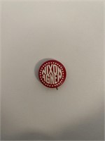 Nixon-Agnew vintage campaign pin