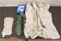 Box- Jump Suit, Gloves, Rainbreaker