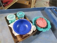 plastic bowls, soup mugs, flower bowls