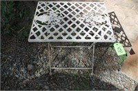 SMALL IRON TABLE APPX 14"X14" STANDS 2'