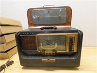 Zenith trans Atlantic tube radio.