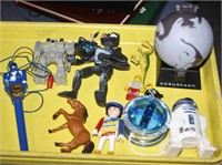 SMALL TOY LOT: STAR WARS / PLAYMOBIL & MORE