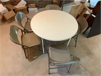 Round Card Table & 5 Chairs 40"Diameter