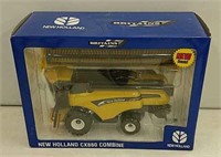 NH CX880 Combine 1/32