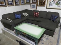 GREEN UPHOLSTERED SECTIONAL SOFA W/CHAISE