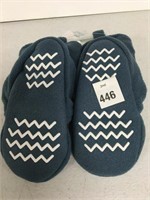 HUDSON BABY FLEECE BOOTIES SIZE 2T