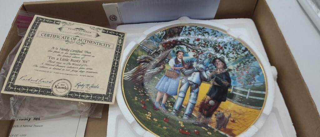 Wizard of Oz Collectors Plate and Naughty Naughty