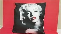 Marilyn Monroe Throw Pillow Unused
