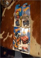 4NEW HOT WHEELS